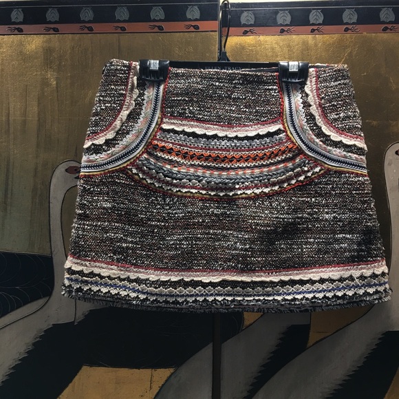 Tweed and Embroidery Mini Skirt - Picture 4 of 4